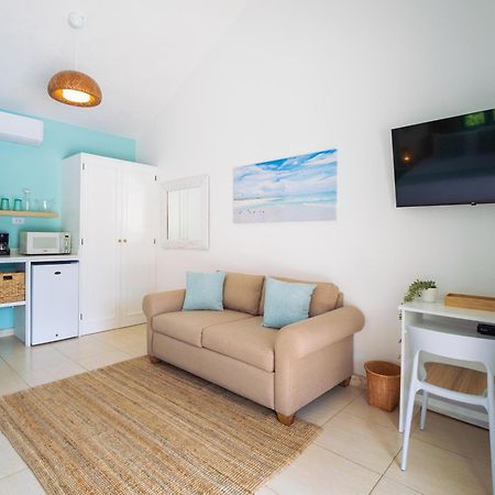 Garden By The Sea Bed & Breakfast Sosua Bagian luar foto
