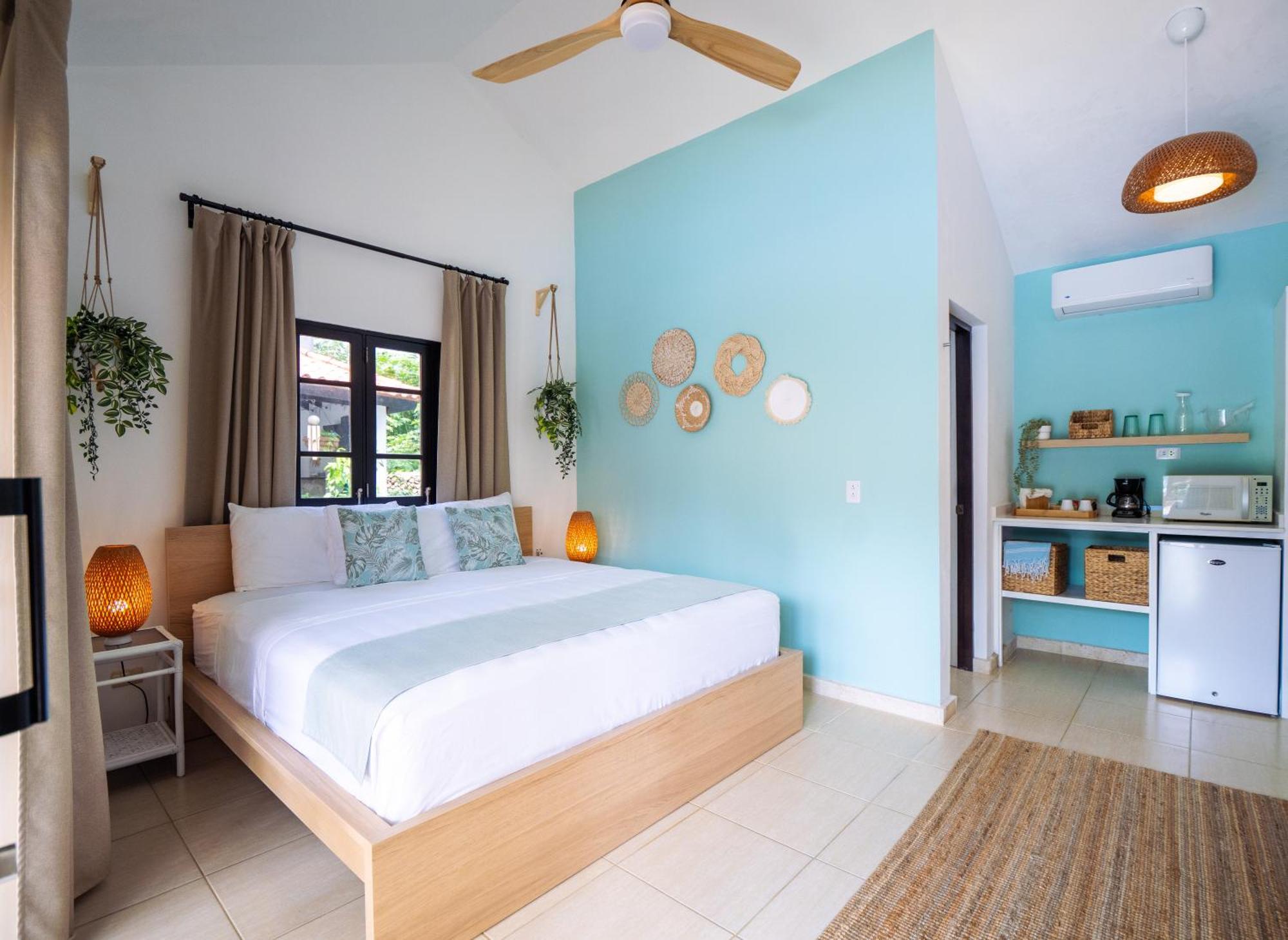 Garden By The Sea Bed & Breakfast Sosua Bagian luar foto