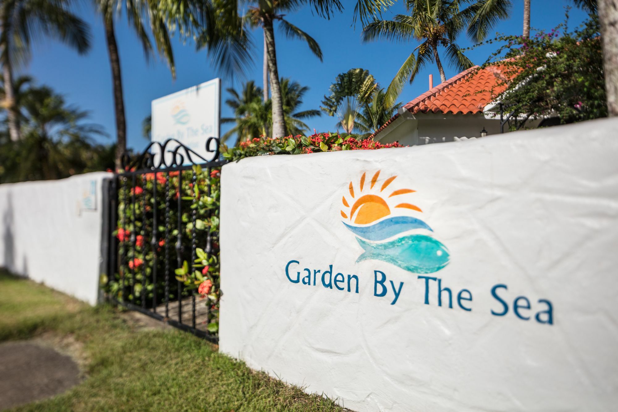 Garden By The Sea Bed & Breakfast Sosua Bagian luar foto
